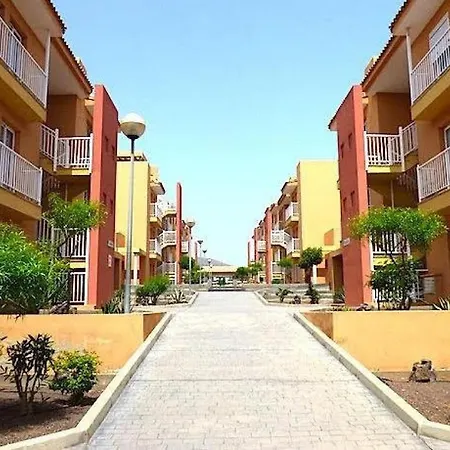Apartamento Brisas Fuerteventura: Optic Fiber,solarium,bbq Corralejo