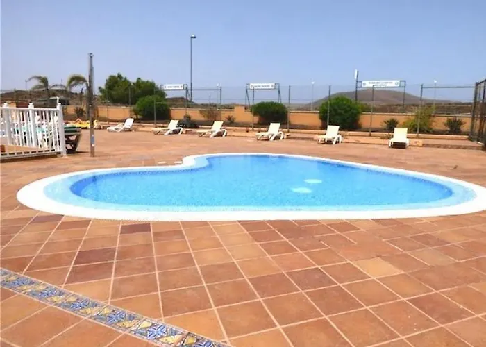 Brisas Fuerteventura: Optic Fiber,solarium,bbq