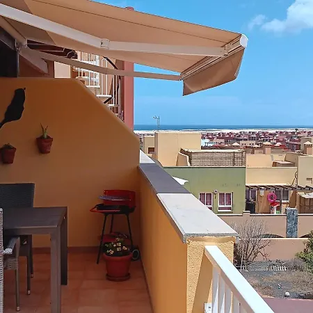 Brisas Fuerteventura: Optic Fiber,solarium,bbq * Corralejo
